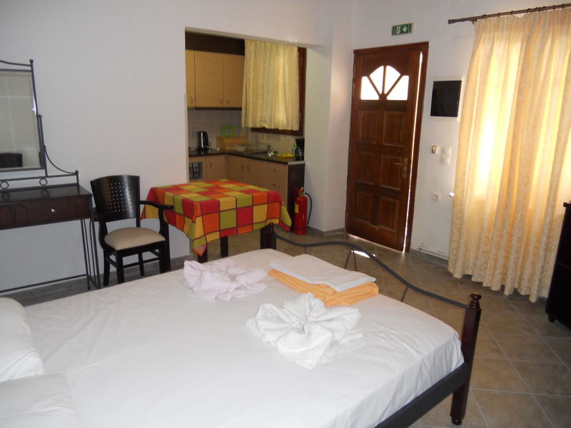 Nadia Apartments Molyvos Kültér fotó
